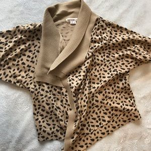 Kenzie Pretty leopard print cardigan